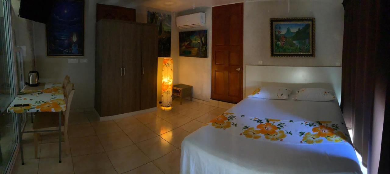 Tahitininalodge 1 Fa'a'ā Extérieur photo